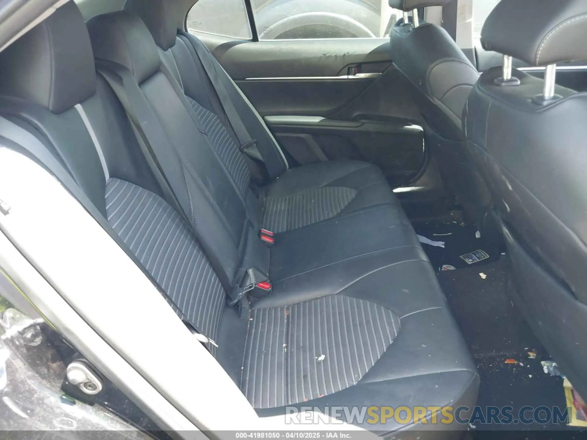 8 fotografías del automóvil dañado 4T1G11AK1PU827165 TOYOTA CAMRY 2023