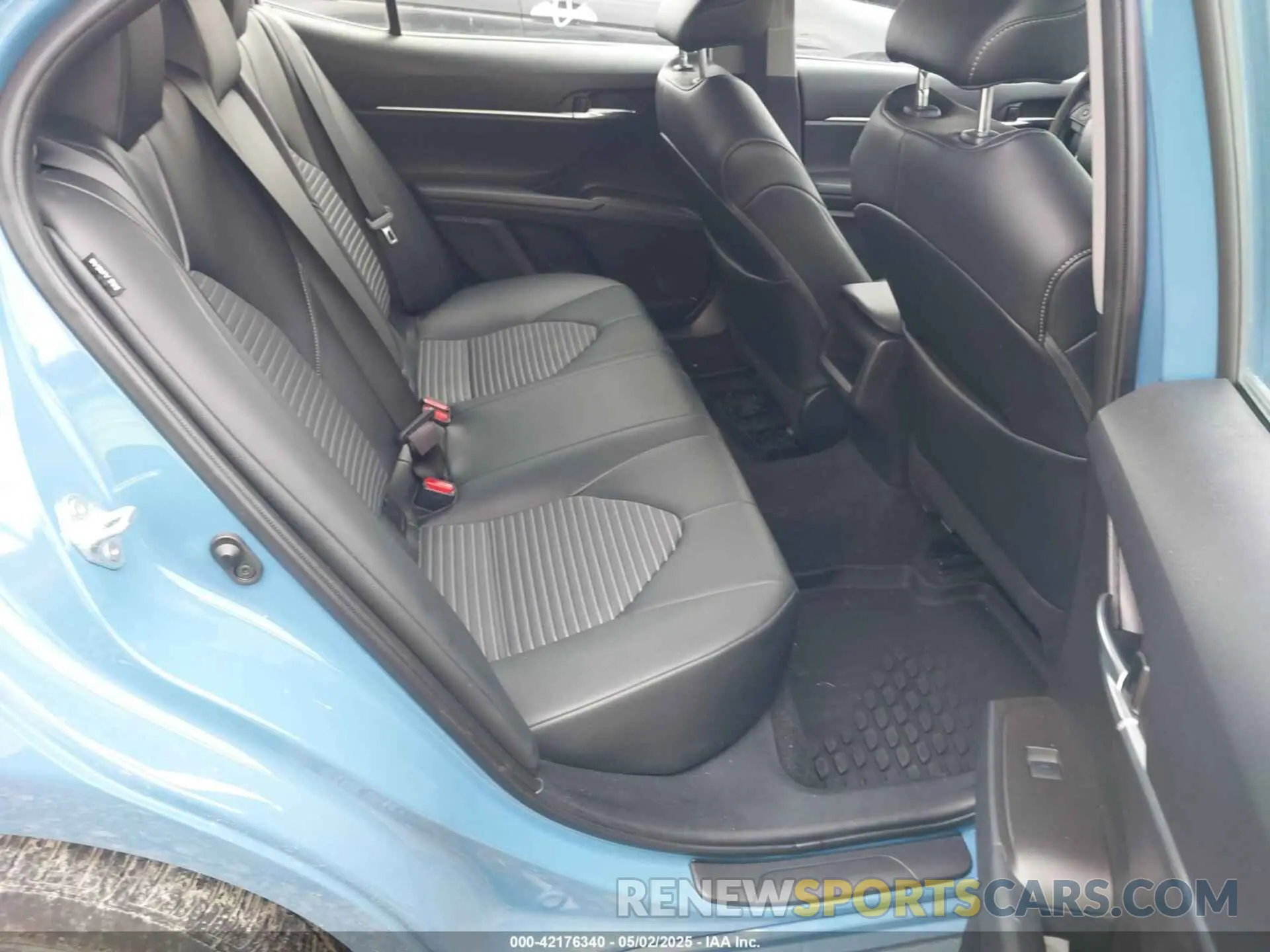8 fotografías del automóvil dañado 4T1G11AK2PU080918 TOYOTA CAMRY 2023
