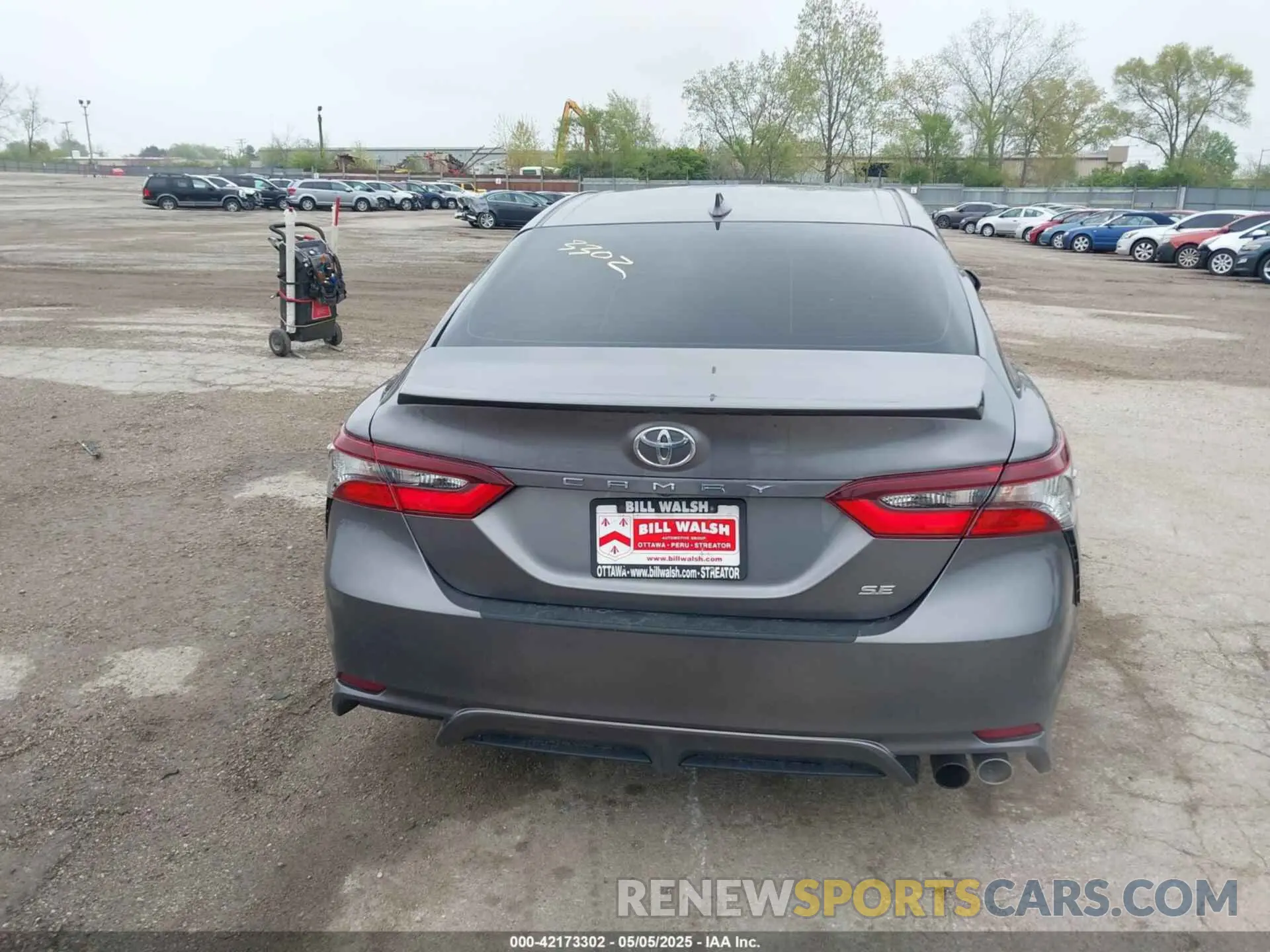 16 fotografías del automóvil dañado 4T1G11AK2PU088324 TOYOTA CAMRY 2023