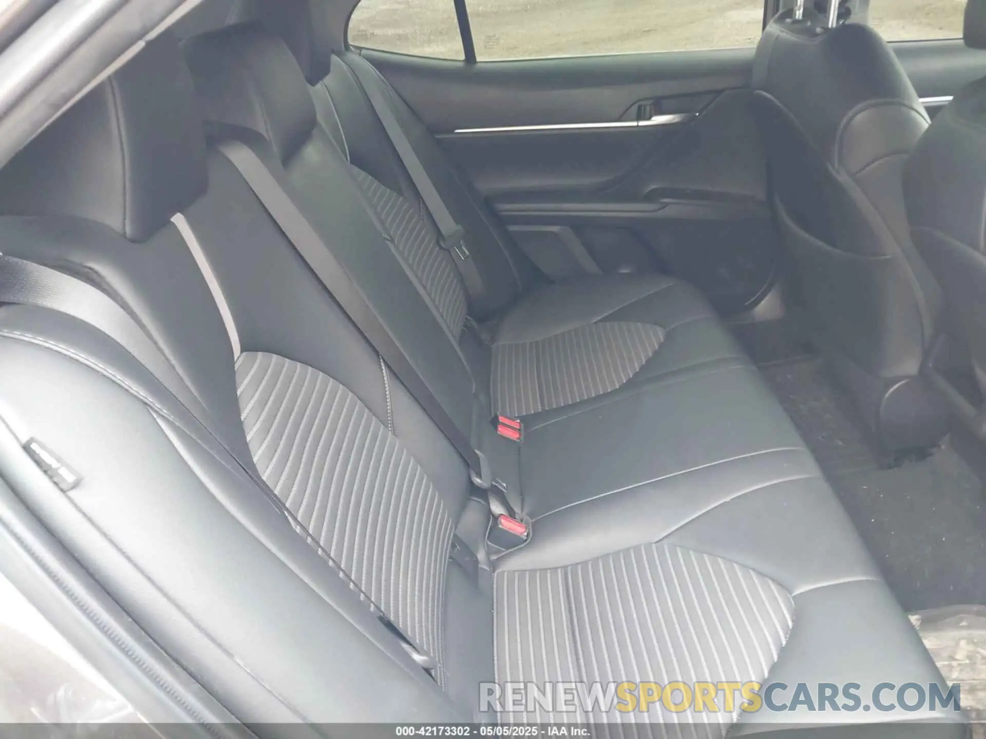 8 fotografías del automóvil dañado 4T1G11AK2PU088324 TOYOTA CAMRY 2023