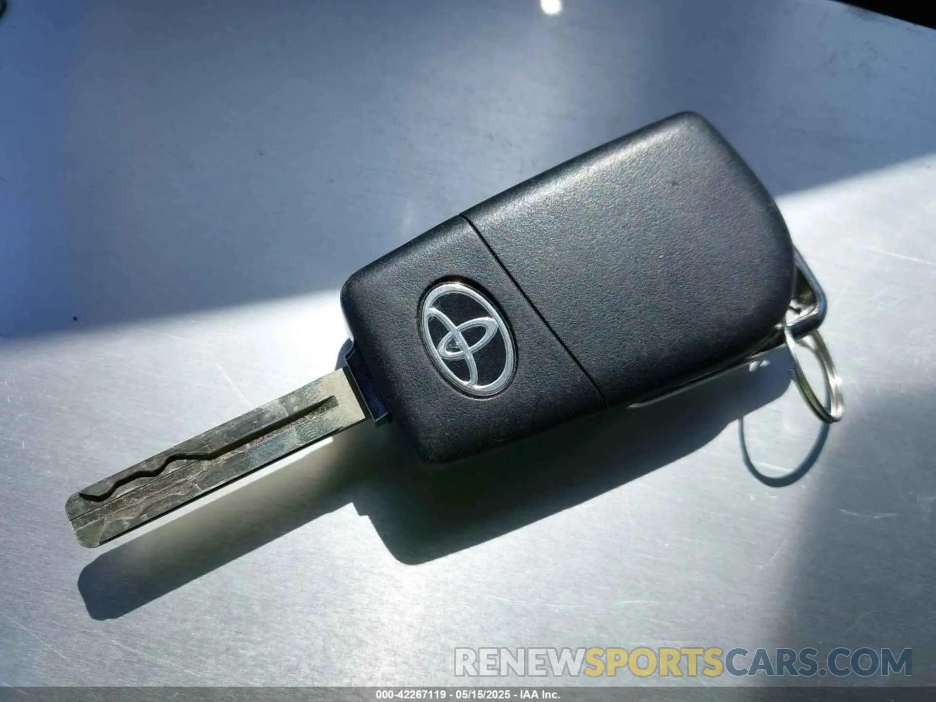 11 fotografías del automóvil dañado 4T1G11AK2PU088405 TOYOTA CAMRY 2023