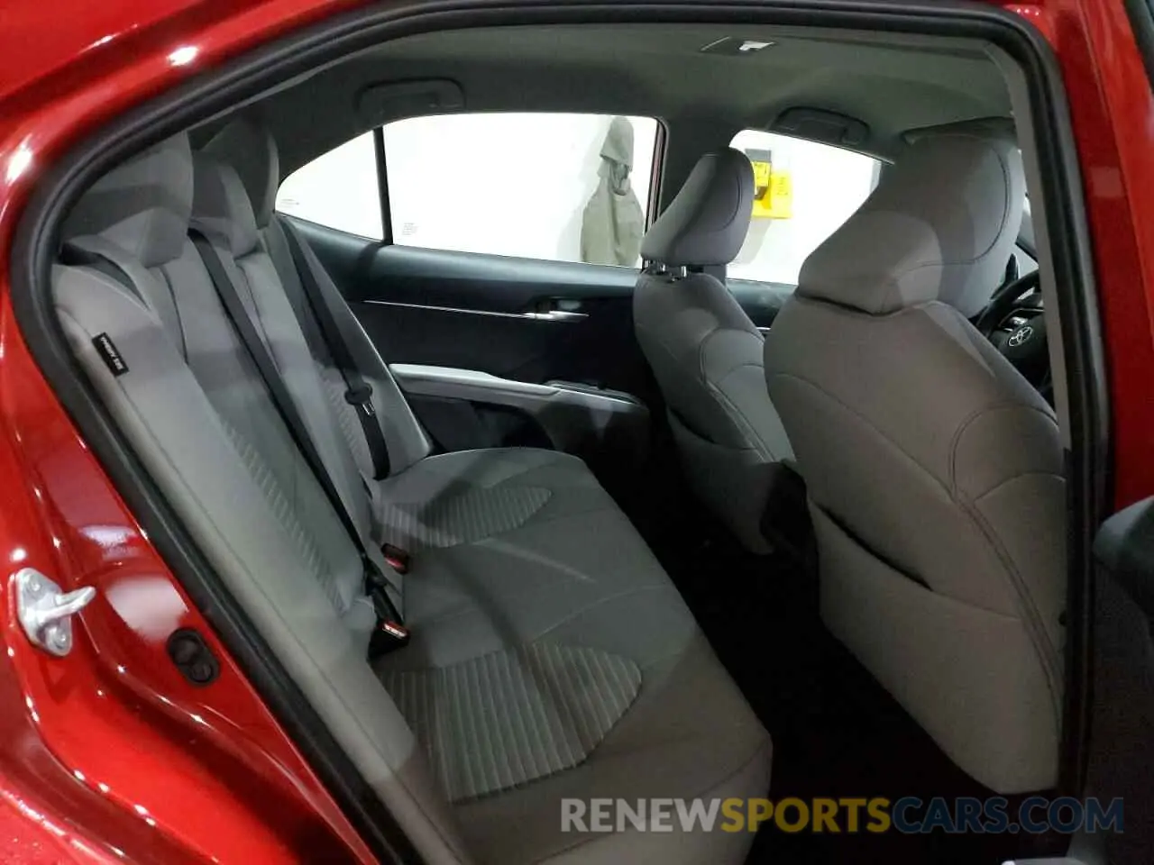 10 fotografías del automóvil dañado 4T1G11AK2PU179836 TOYOTA CAMRY 2023