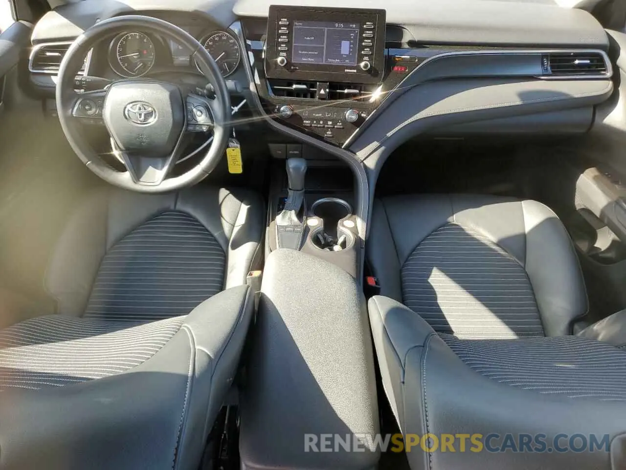 8 fotografías del automóvil dañado 4T1G11AK2PU183966 TOYOTA CAMRY 2023