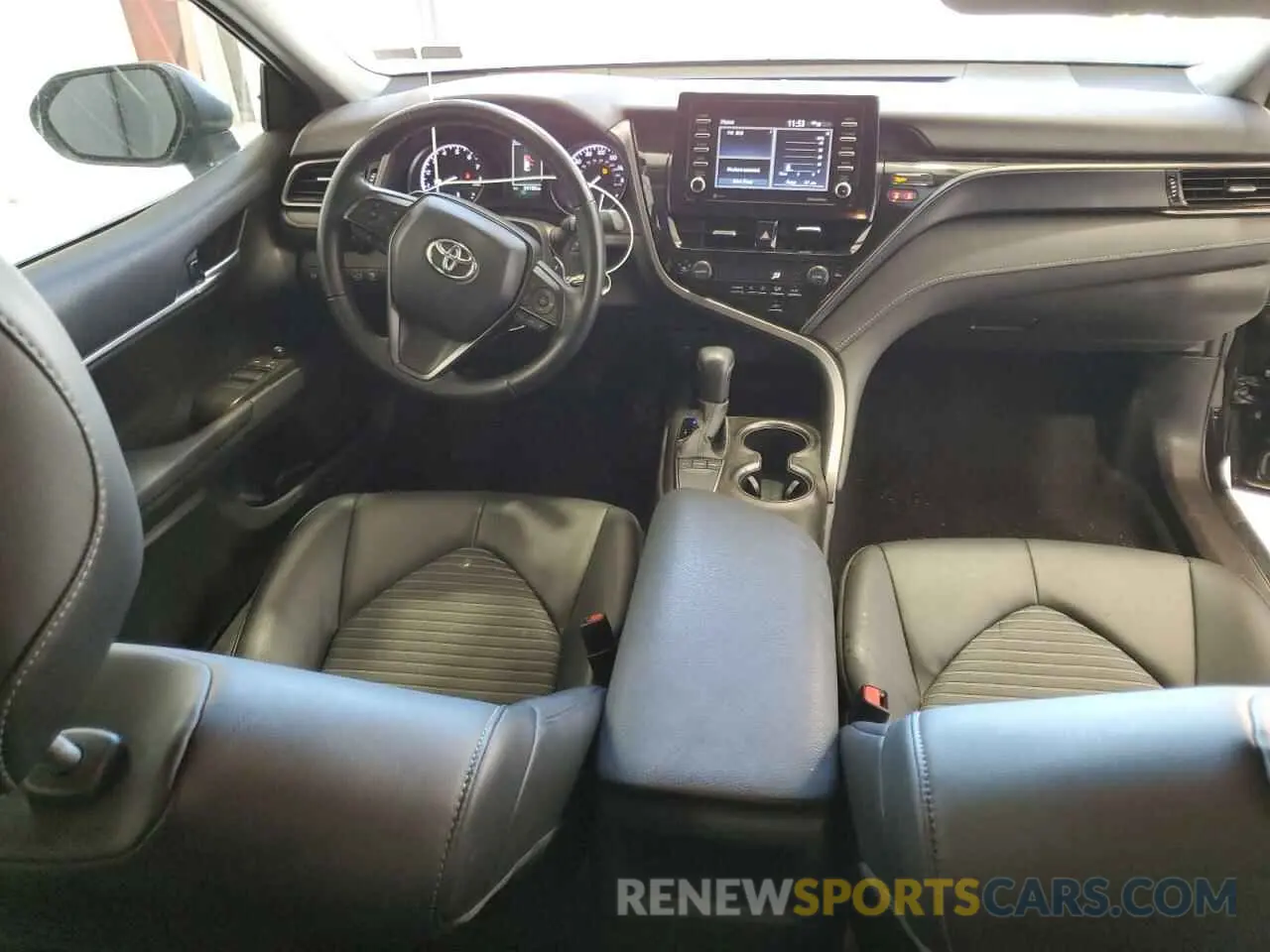 8 fotografías del automóvil dañado 4T1G11AK2PU184003 TOYOTA CAMRY 2023