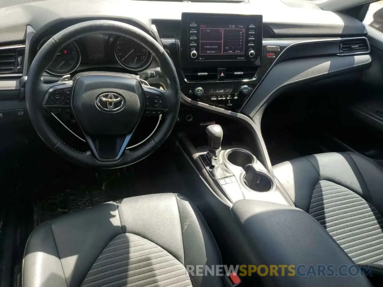 8 fotografías del automóvil dañado 4T1G11AK2PU741315 TOYOTA CAMRY 2023