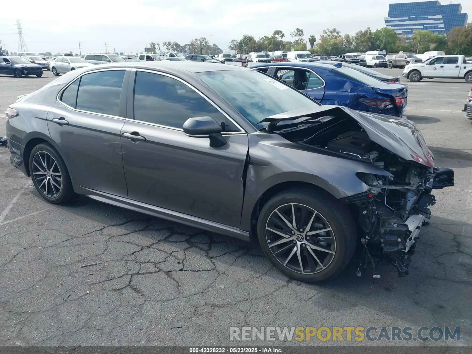 1 fotografías del automóvil dañado 4T1G11AK2PU806759 TOYOTA CAMRY 2023