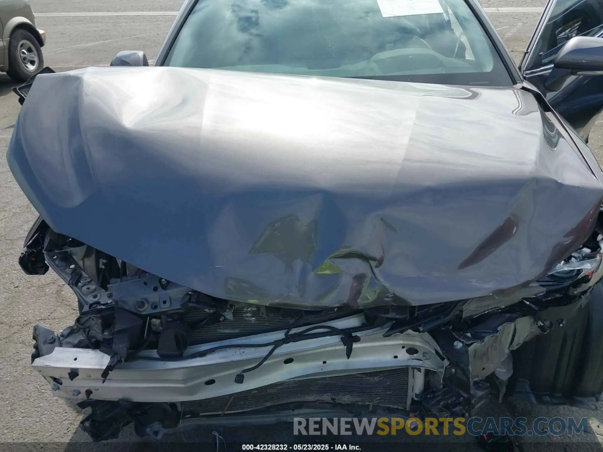 10 fotografías del automóvil dañado 4T1G11AK2PU806759 TOYOTA CAMRY 2023