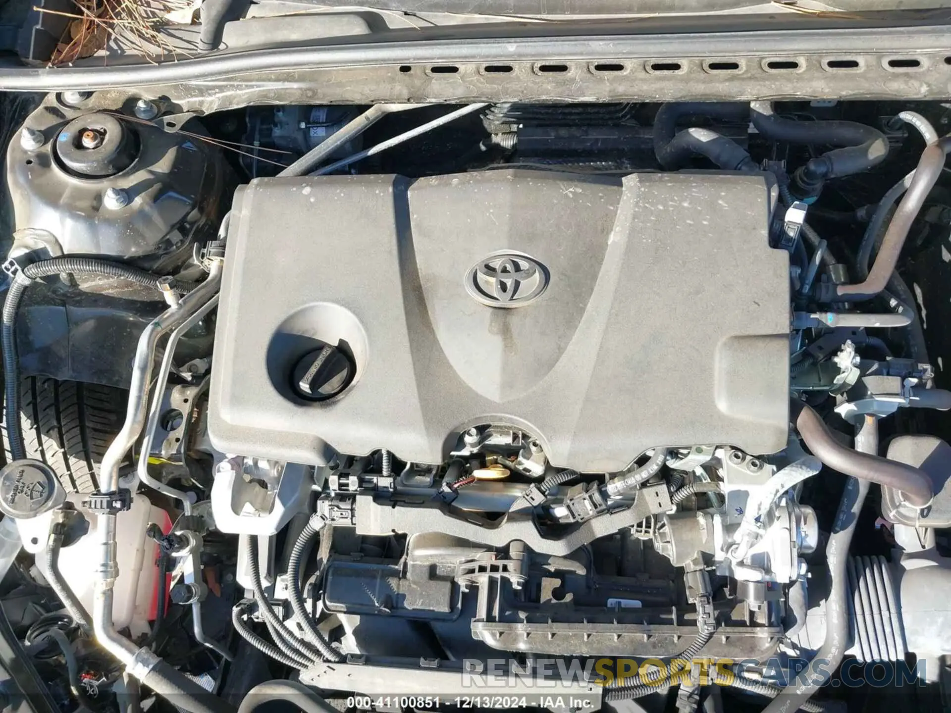10 fotografías del automóvil dañado 4T1G11AK2PU811489 TOYOTA CAMRY 2023