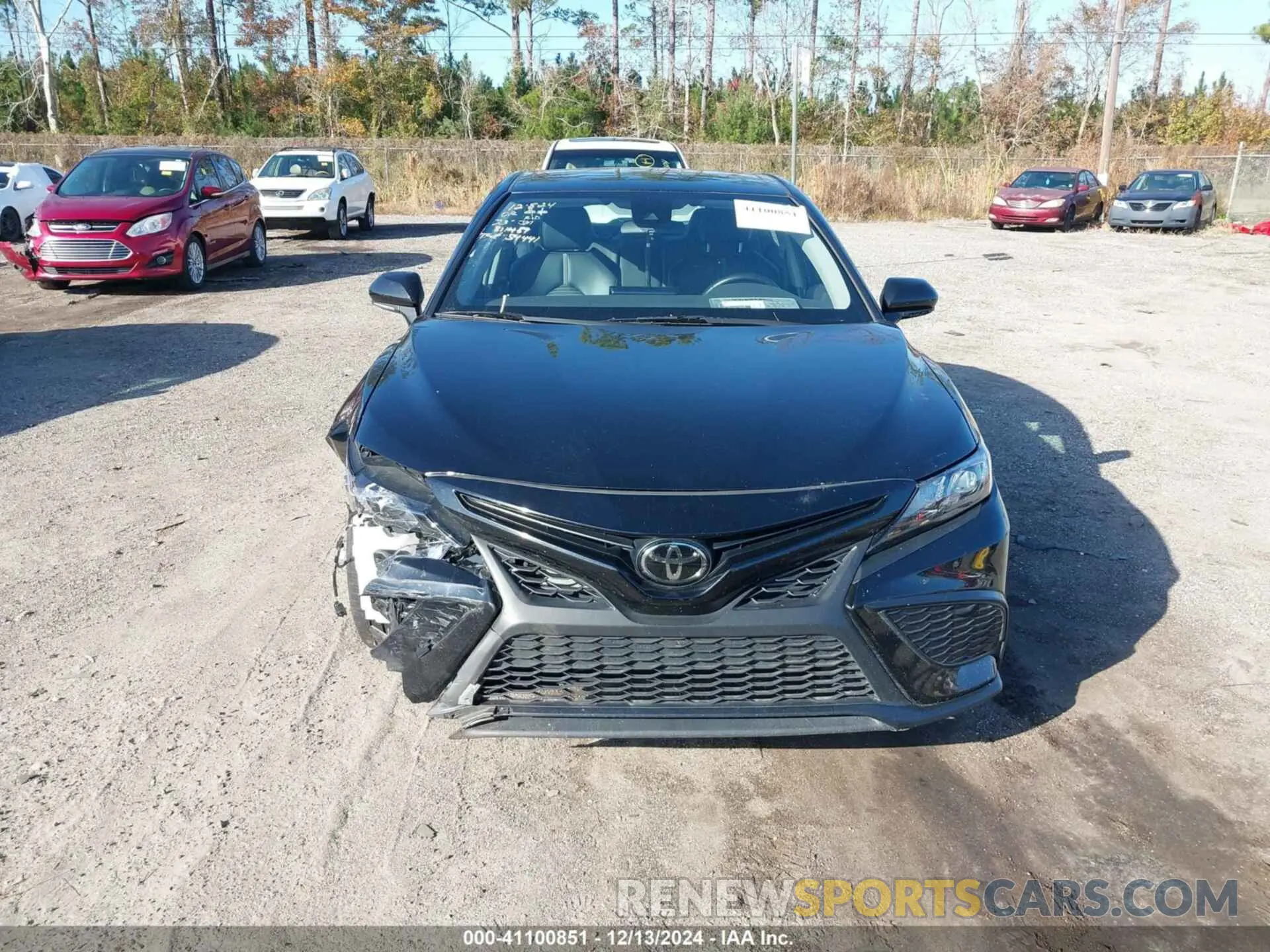 12 fotografías del automóvil dañado 4T1G11AK2PU811489 TOYOTA CAMRY 2023