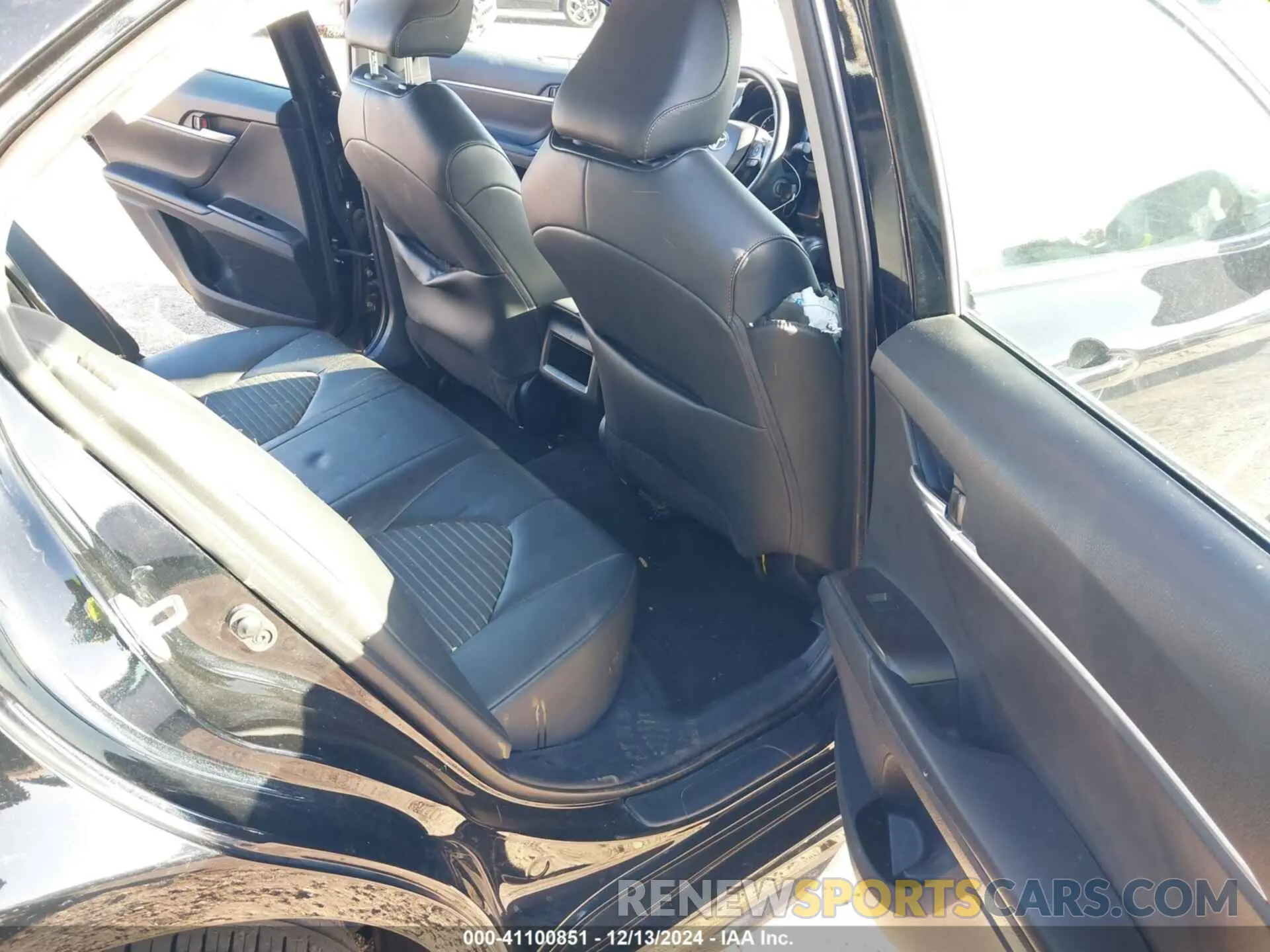 8 fotografías del automóvil dañado 4T1G11AK2PU811489 TOYOTA CAMRY 2023