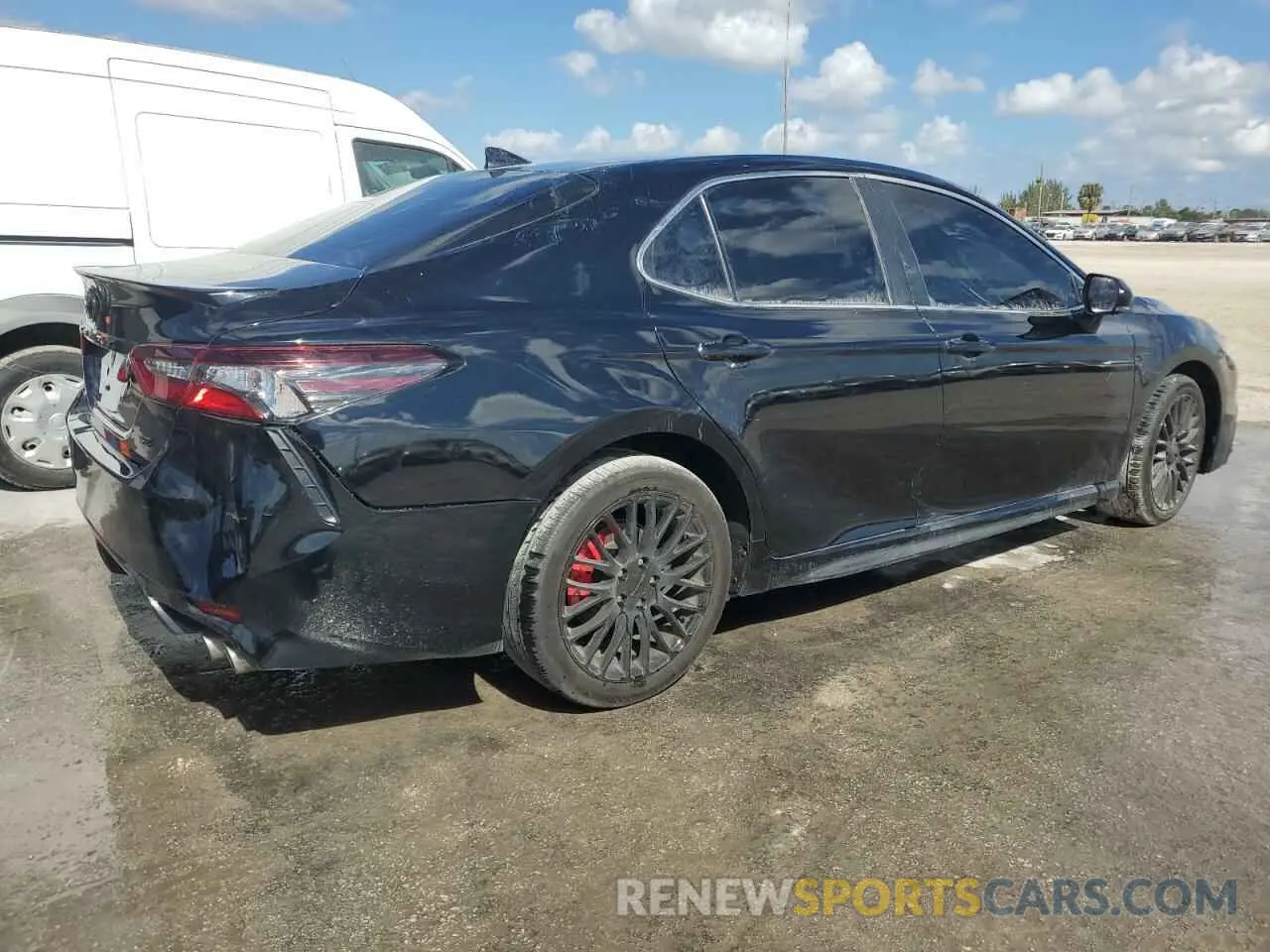 3 fotografías del automóvil dañado 4T1G11AK2PU811735 TOYOTA CAMRY 2023