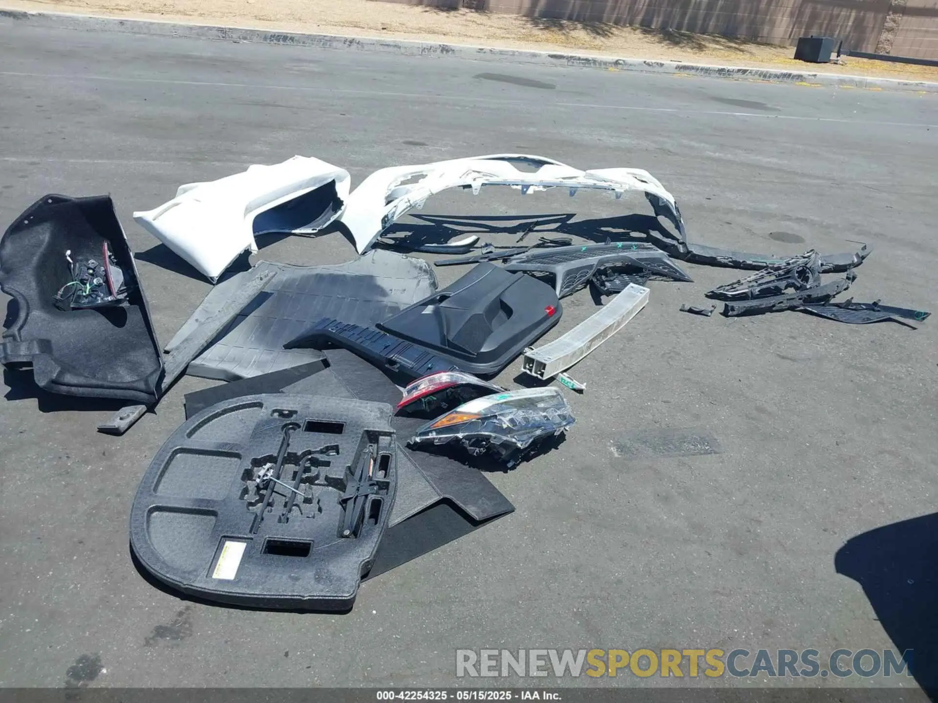 12 fotografías del automóvil dañado 4T1G11AK2PU826154 TOYOTA CAMRY 2023