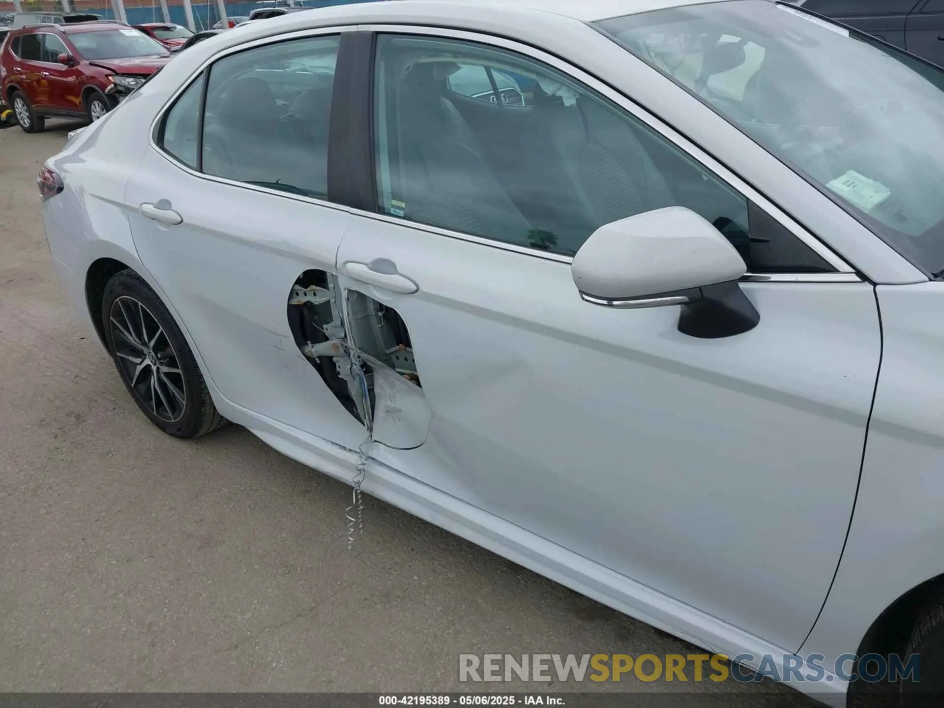6 fotografías del automóvil dañado 4T1G11AK3PU097324 TOYOTA CAMRY 2023