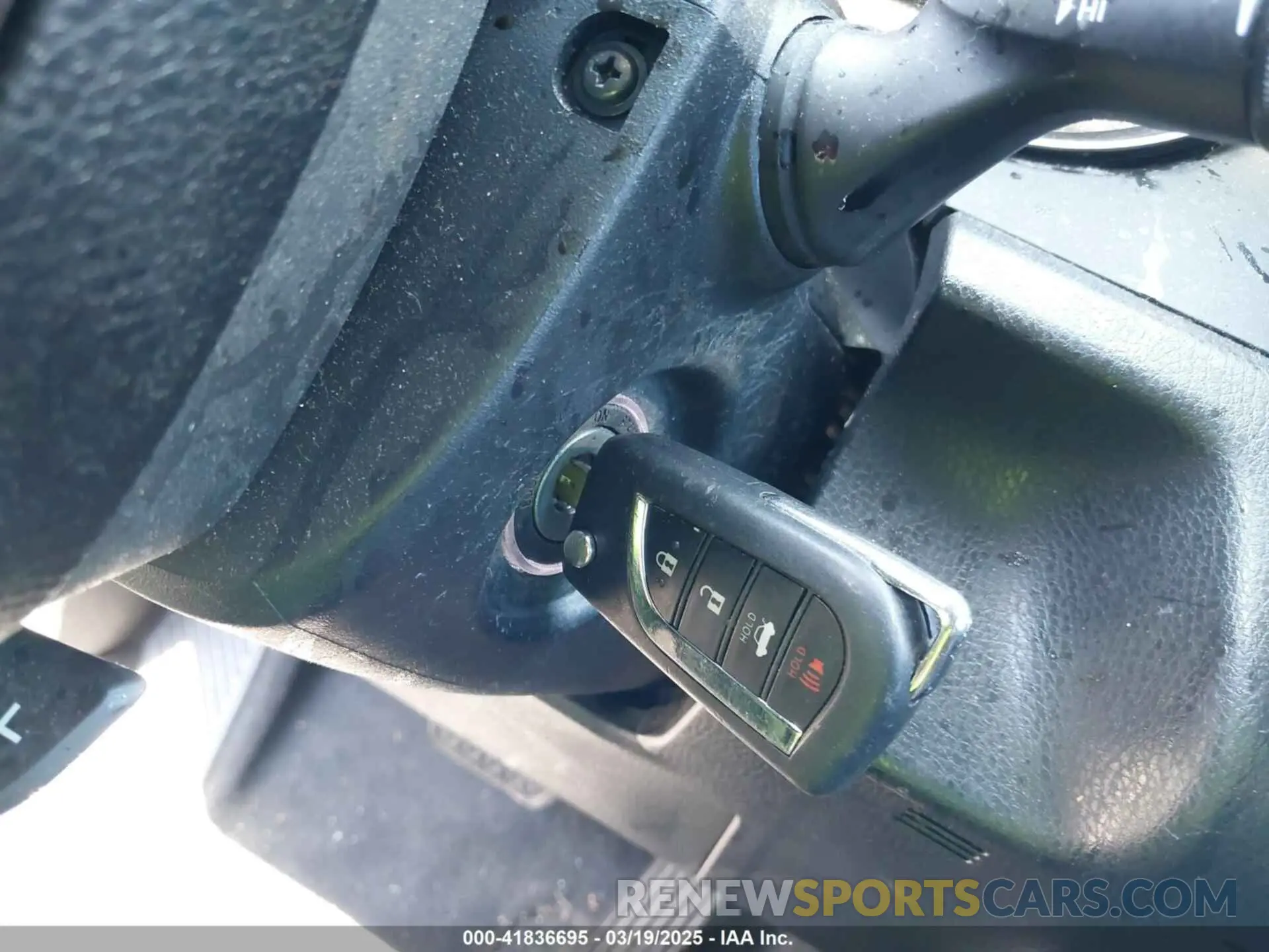 11 fotografías del automóvil dañado 4T1G11AK3PU101131 TOYOTA CAMRY 2023