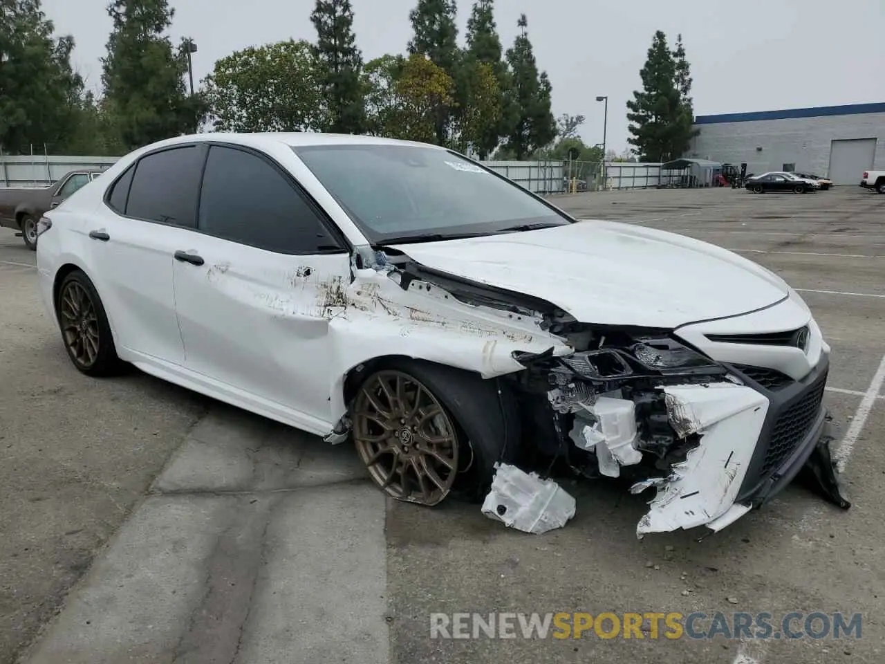 4 fotografías del automóvil dañado 4T1G11AK3PU113070 TOYOTA CAMRY 2023