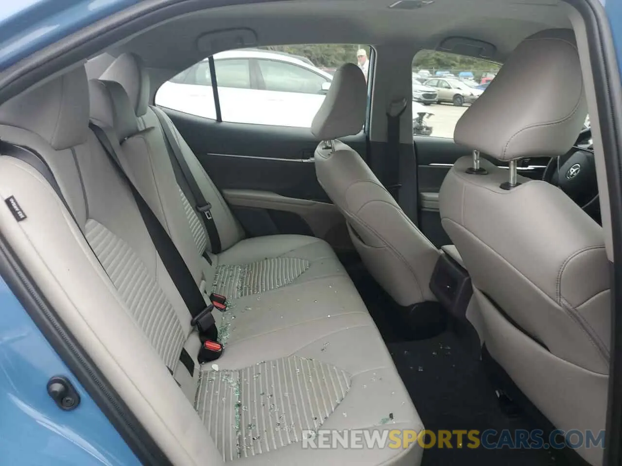 10 fotografías del automóvil dañado 4T1G11AK3PU120682 TOYOTA CAMRY 2023