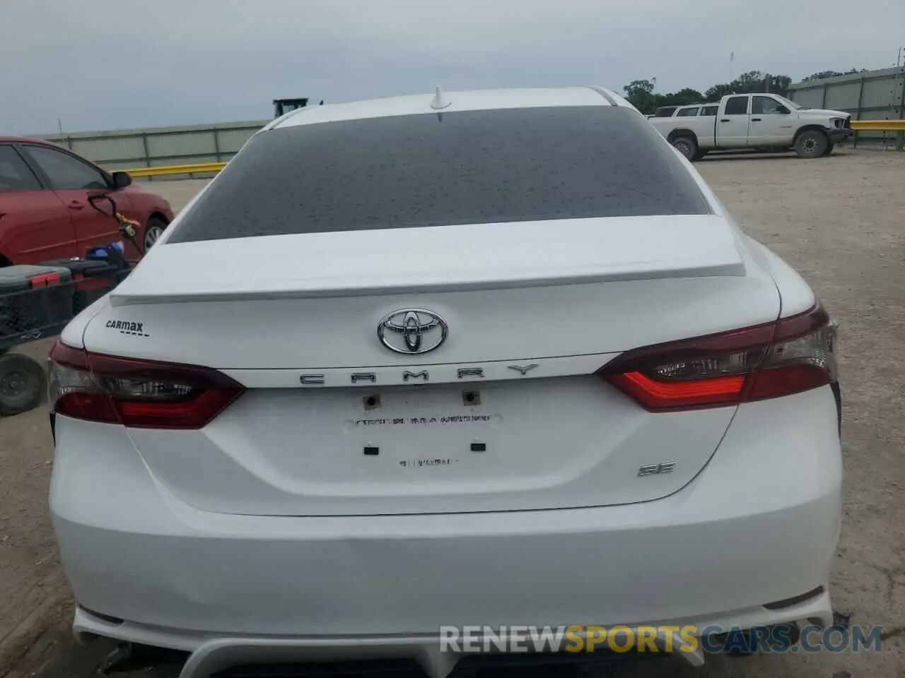 6 fotografías del automóvil dañado 4T1G11AK3PU128006 TOYOTA CAMRY 2023