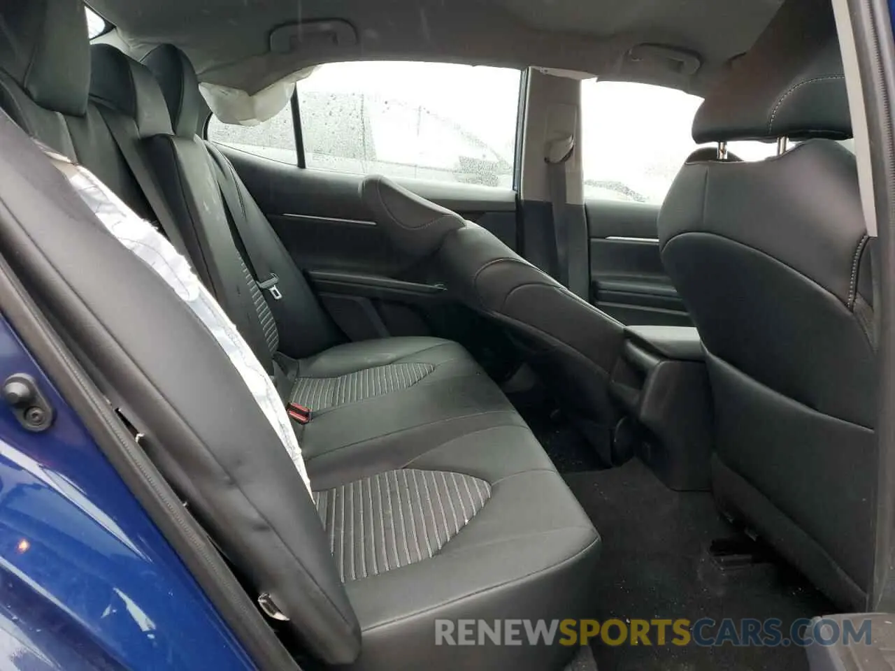 10 fotografías del automóvil dañado 4T1G11AK3PU131181 TOYOTA CAMRY 2023