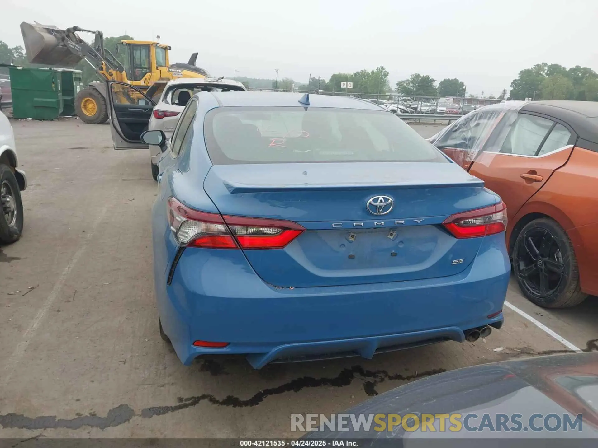 16 fotografías del automóvil dañado 4T1G11AK3PU172927 TOYOTA CAMRY 2023