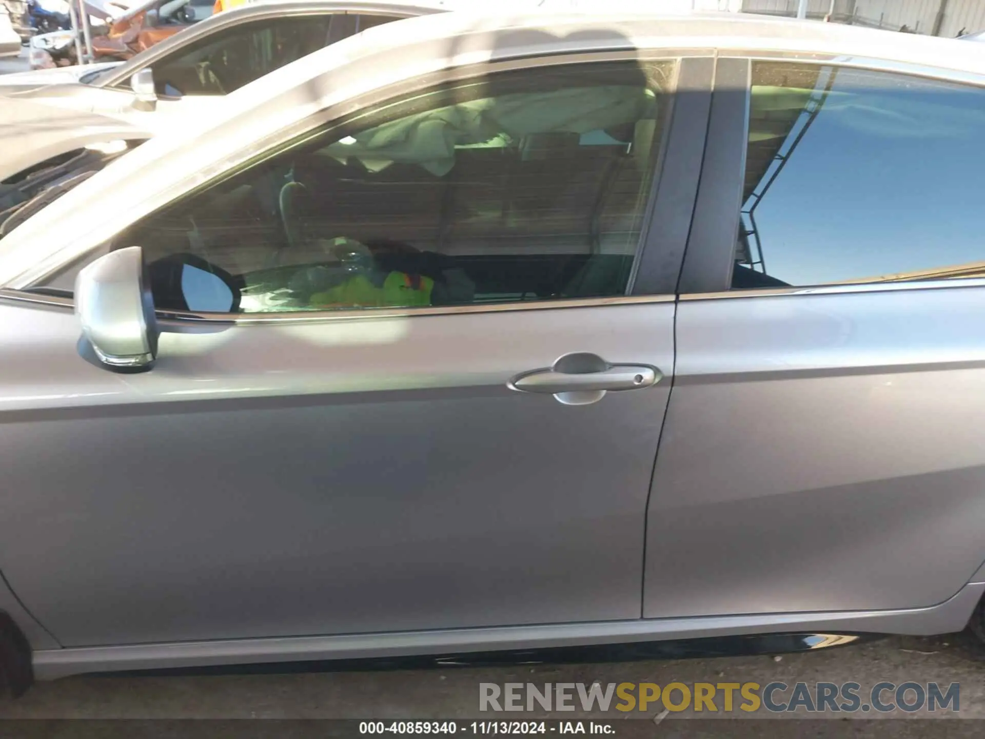 14 fotografías del automóvil dañado 4T1G11AK3PU741470 TOYOTA CAMRY 2023