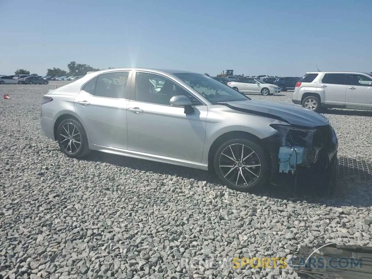 4 fotografías del automóvil dañado 4T1G11AK3PU758513 TOYOTA CAMRY 2023
