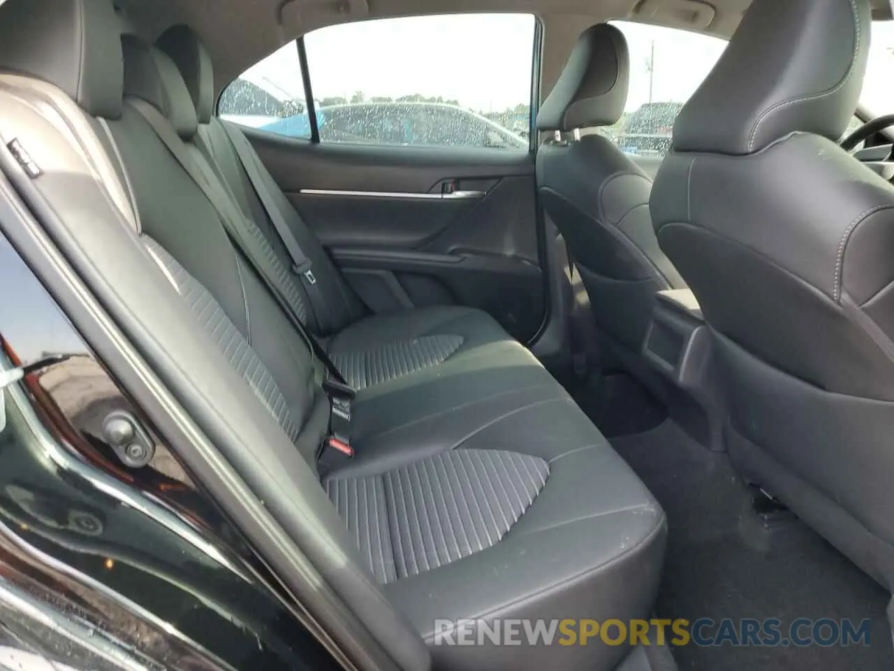 10 fotografías del automóvil dañado 4T1G11AK3PU768314 TOYOTA CAMRY 2023