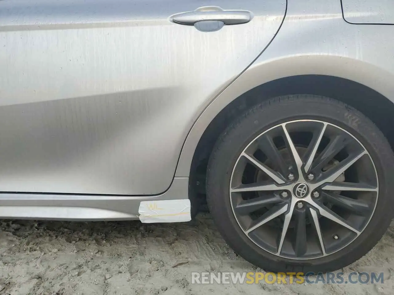 12 fotografías del automóvil dañado 4T1G11AK3PU780544 TOYOTA CAMRY 2023
