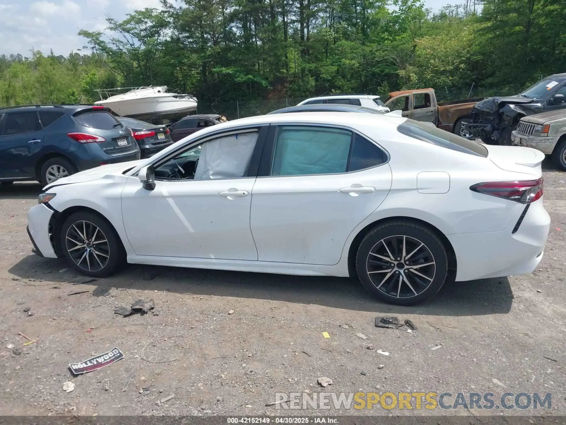 14 fotografías del automóvil dañado 4T1G11AK3PU784979 TOYOTA CAMRY 2023
