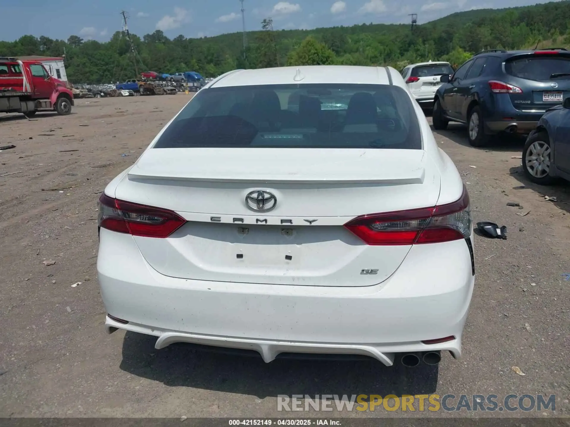 16 fotografías del automóvil dañado 4T1G11AK3PU784979 TOYOTA CAMRY 2023
