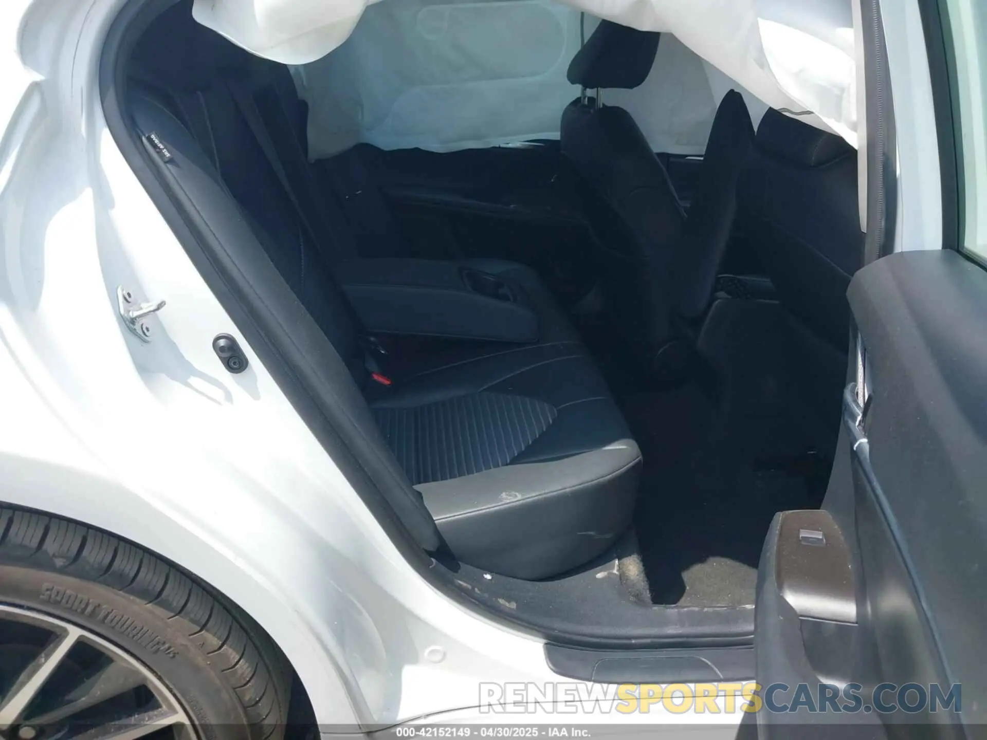 8 fotografías del automóvil dañado 4T1G11AK3PU784979 TOYOTA CAMRY 2023