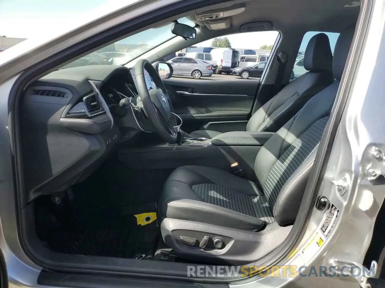7 fotografías del automóvil dañado 4T1G11AK3PU800355 TOYOTA CAMRY 2023