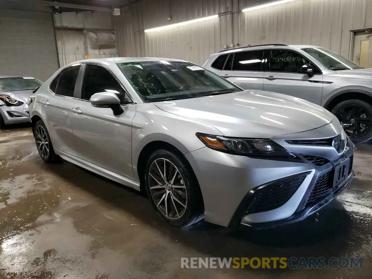4 fotografías del automóvil dañado 4T1G11AK3PU807709 TOYOTA CAMRY 2023