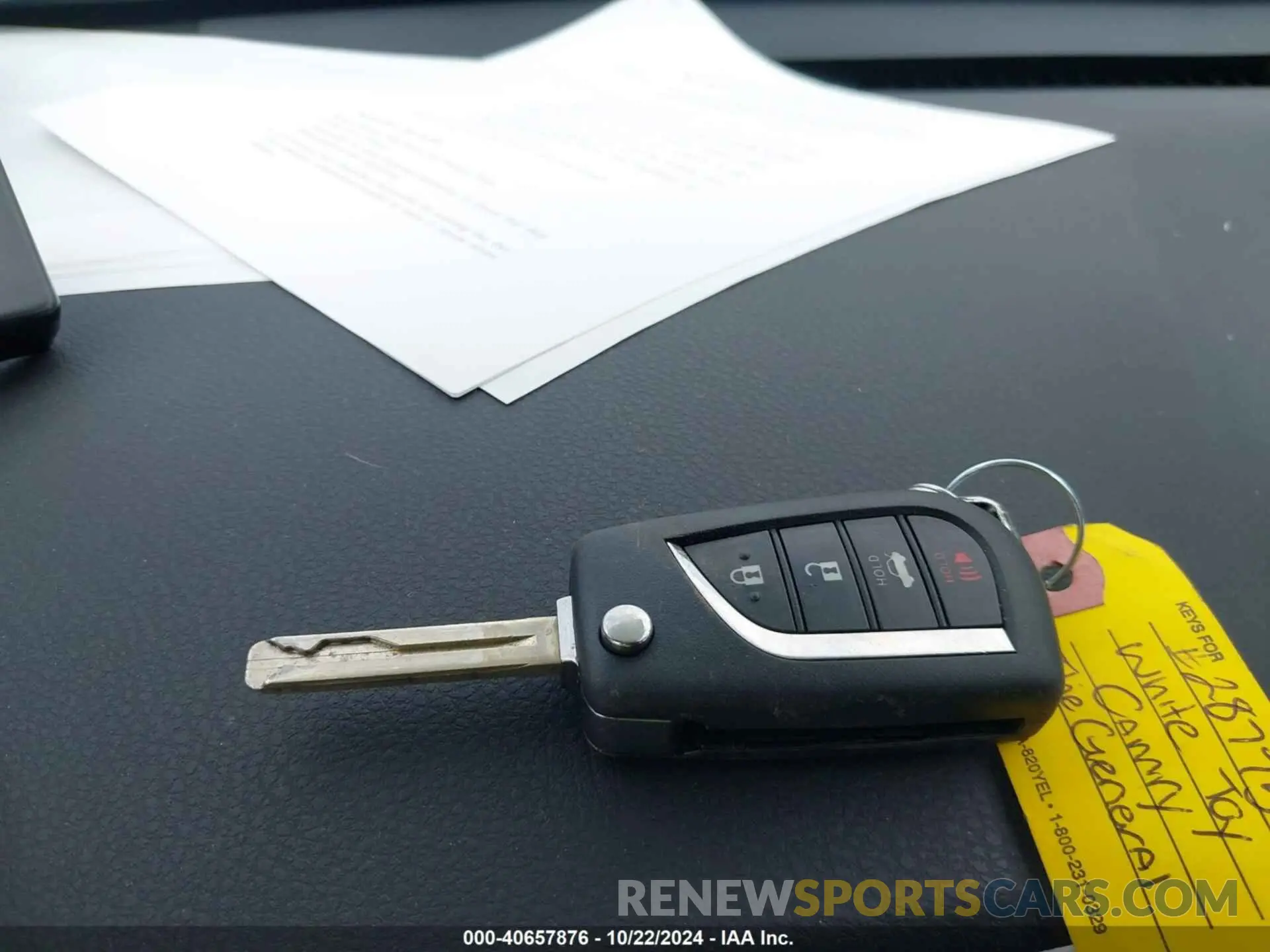 11 fotografías del automóvil dañado 4T1G11AK3PU818242 TOYOTA CAMRY 2023