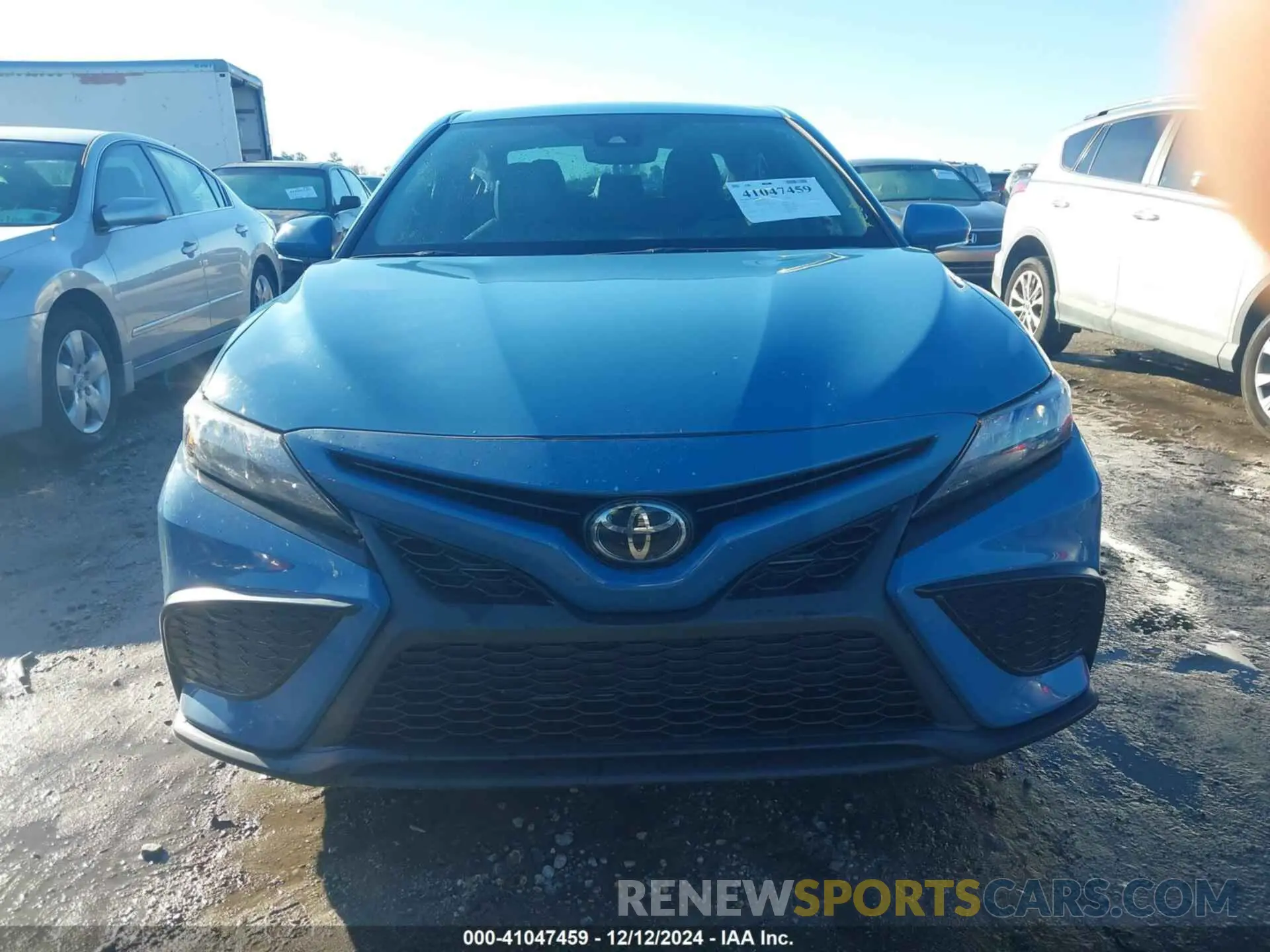 12 fotografías del automóvil dañado 4T1G11AK4PU134705 TOYOTA CAMRY 2023