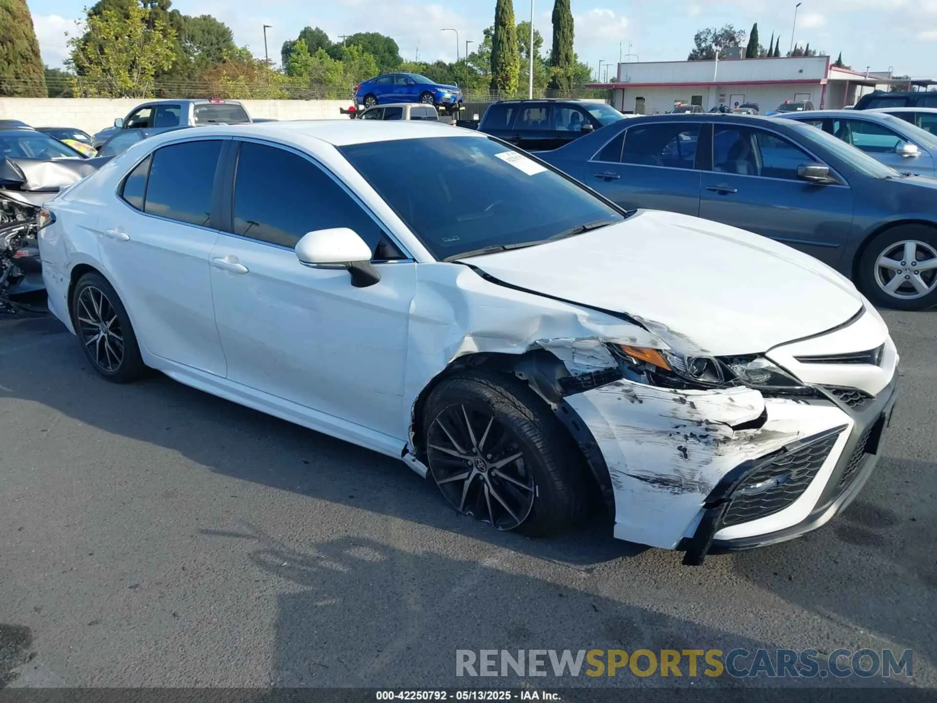 1 fotografías del automóvil dañado 4T1G11AK4PU148829 TOYOTA CAMRY 2023