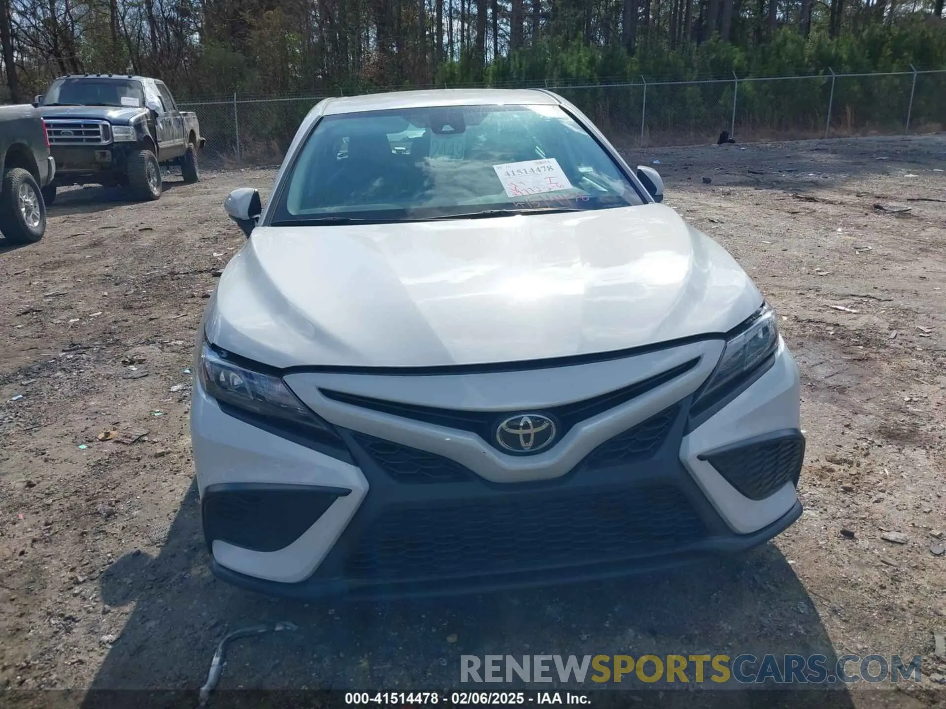 6 fotografías del automóvil dañado 4T1G11AK4PU160009 TOYOTA CAMRY 2023