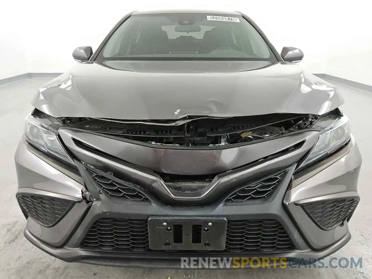 5 fotografías del automóvil dañado 4T1G11AK4PU733698 TOYOTA CAMRY 2023