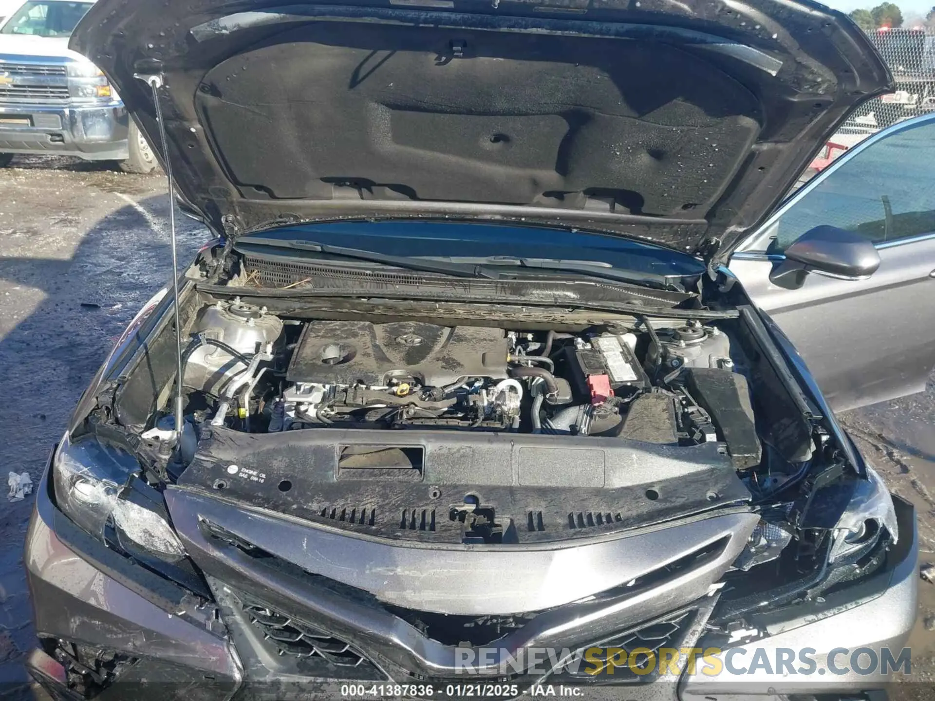 10 fotografías del automóvil dañado 4T1G11AK4PU752297 TOYOTA CAMRY 2023
