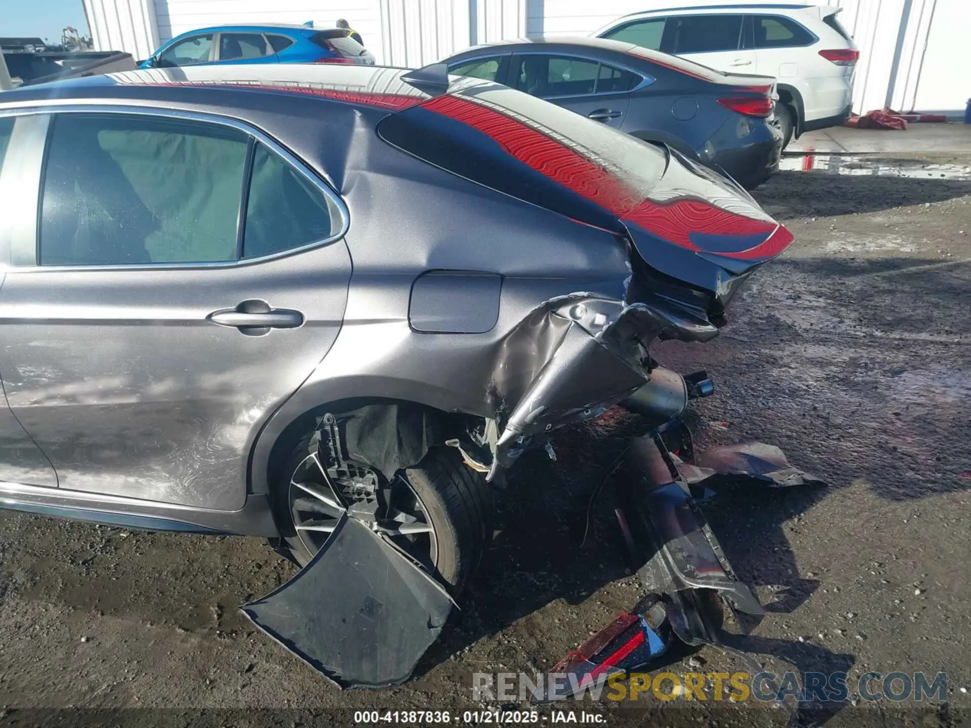 21 fotografías del automóvil dañado 4T1G11AK4PU752297 TOYOTA CAMRY 2023
