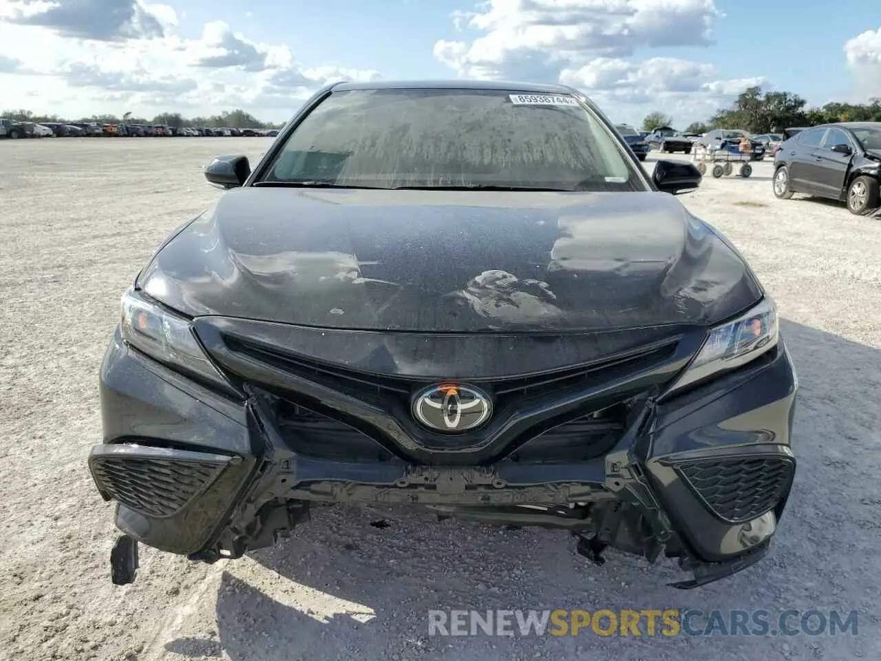 5 fotografías del automóvil dañado 4T1G11AK4PU757936 TOYOTA CAMRY 2023