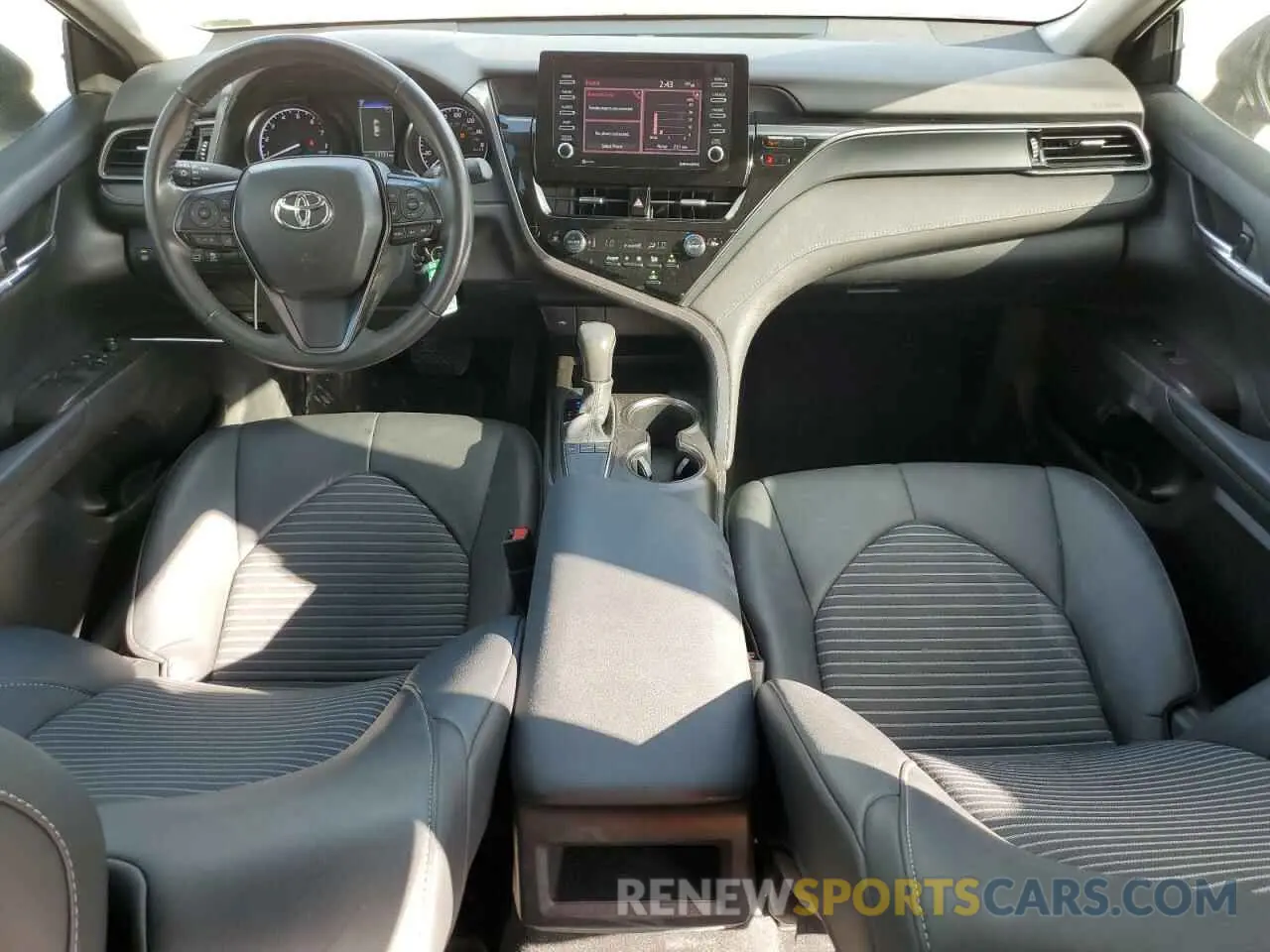 8 fotografías del automóvil dañado 4T1G11AK4PU757936 TOYOTA CAMRY 2023