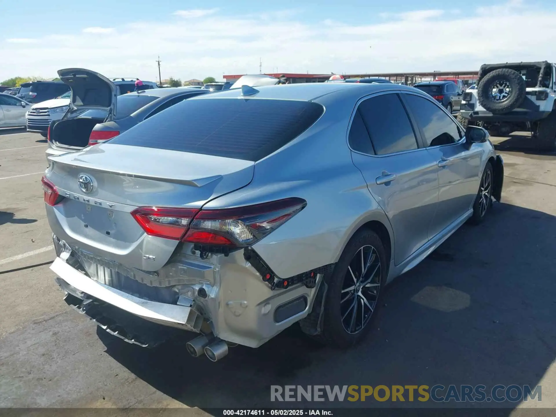 4 fotografías del automóvil dañado 4T1G11AK4PU781248 TOYOTA CAMRY 2023