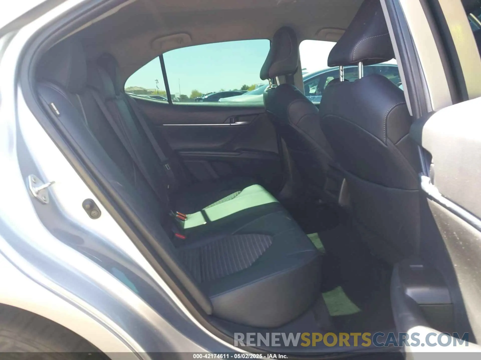 8 fotografías del automóvil dañado 4T1G11AK4PU781248 TOYOTA CAMRY 2023