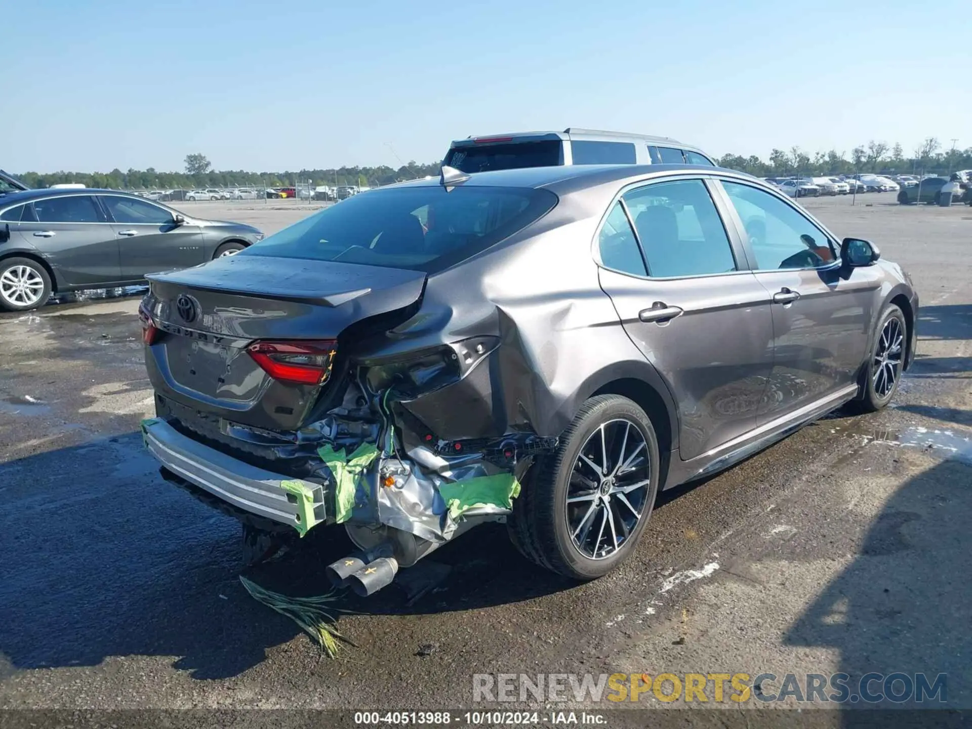 4 fotografías del automóvil dañado 4T1G11AK4PU816922 TOYOTA CAMRY 2023