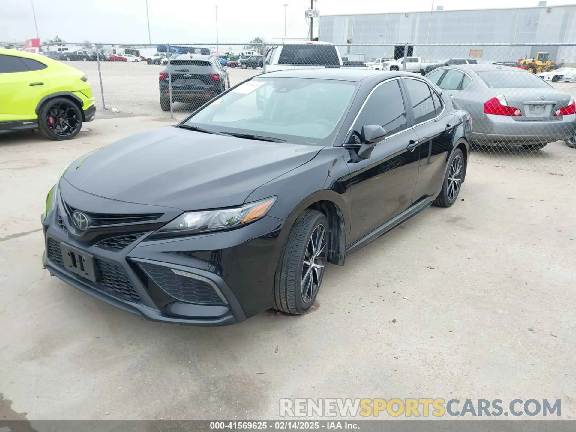2 fotografías del automóvil dañado 4T1G11AK4PU827127 TOYOTA CAMRY 2023