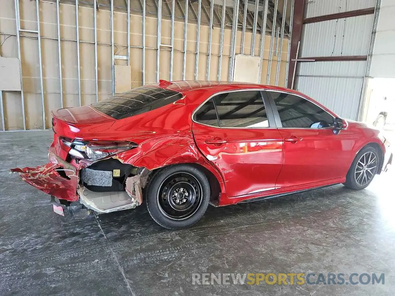 3 fotografías del automóvil dañado 4T1G11AK5PU126922 TOYOTA CAMRY 2023