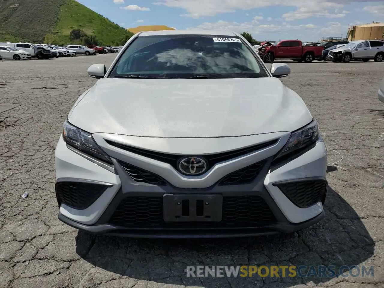 5 fotografías del automóvil dañado 4T1G11AK5PU131571 TOYOTA CAMRY 2023