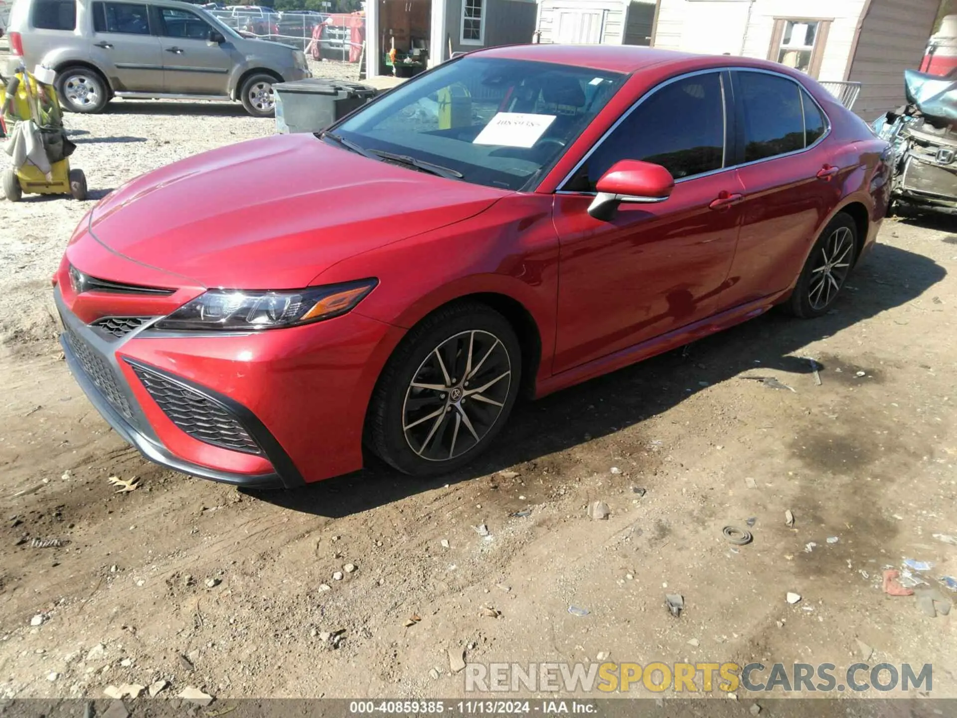 2 fotografías del automóvil dañado 4T1G11AK5PU135541 TOYOTA CAMRY 2023
