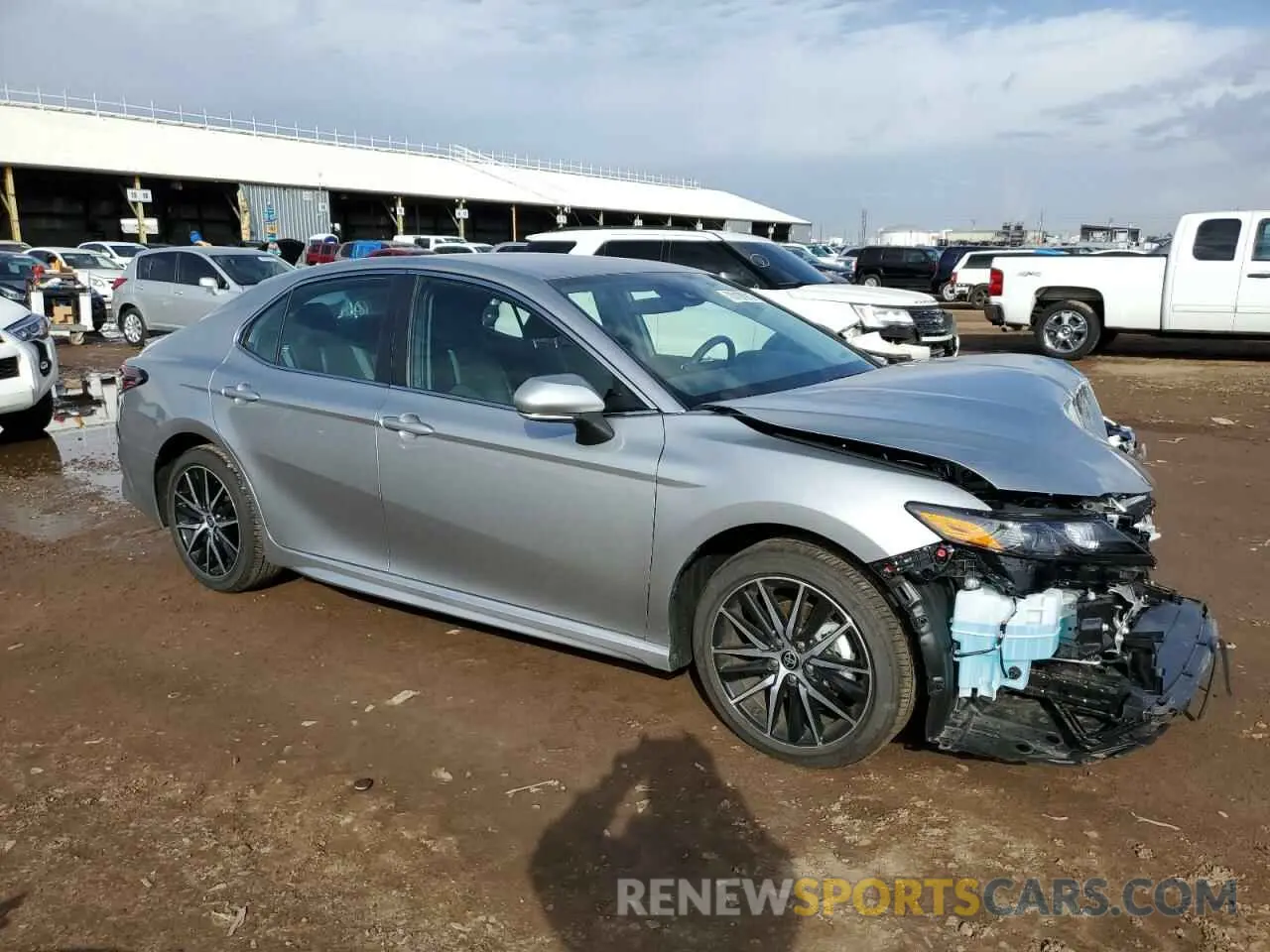 4 fotografías del automóvil dañado 4T1G11AK5PU728591 TOYOTA CAMRY 2023