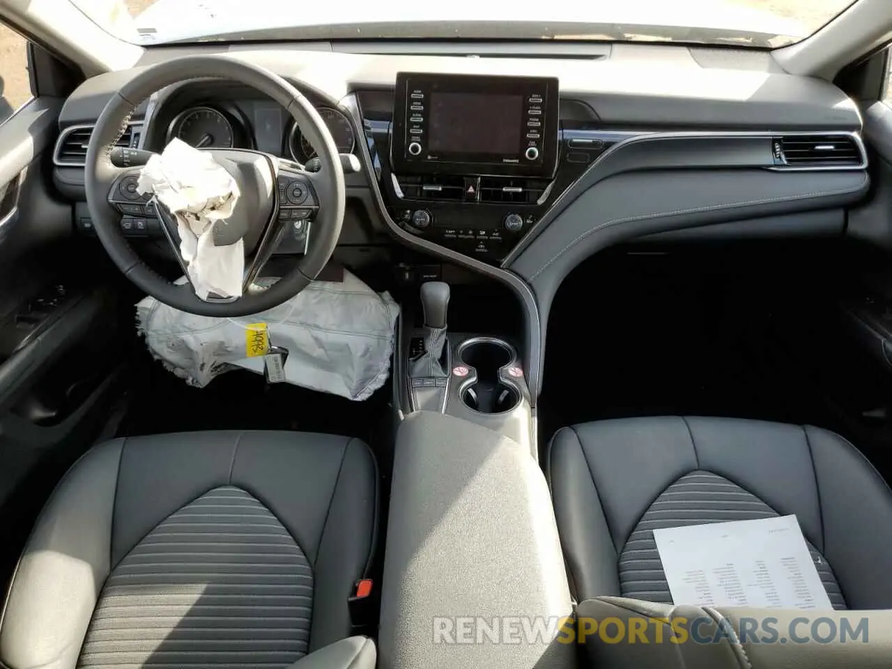 8 fotografías del automóvil dañado 4T1G11AK5PU728591 TOYOTA CAMRY 2023